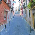 Lisbon Calling Rooms & Studio